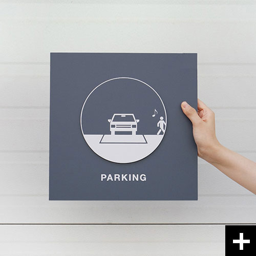 룰루랄라. 주차구역에 주차한 당신은 기분이 좋지요. 주차알림판 Enjoy Place입니다.